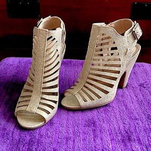 Heart in D Strappy Glitter Open-Toe Heels, Size 6